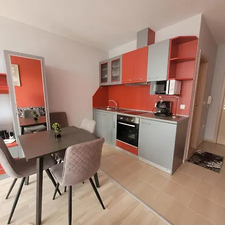 Sirena Holidays * Равда