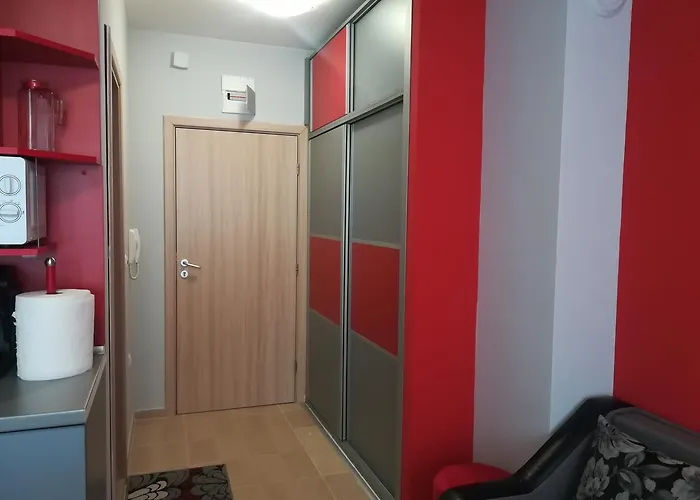 Sirena Holidays Частна квартира