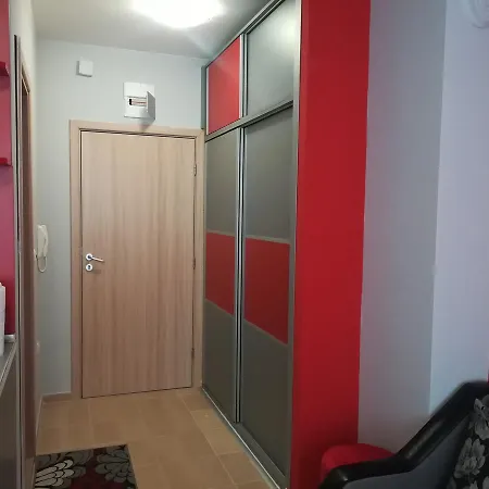 Sirena Holidays منزل للإقامة